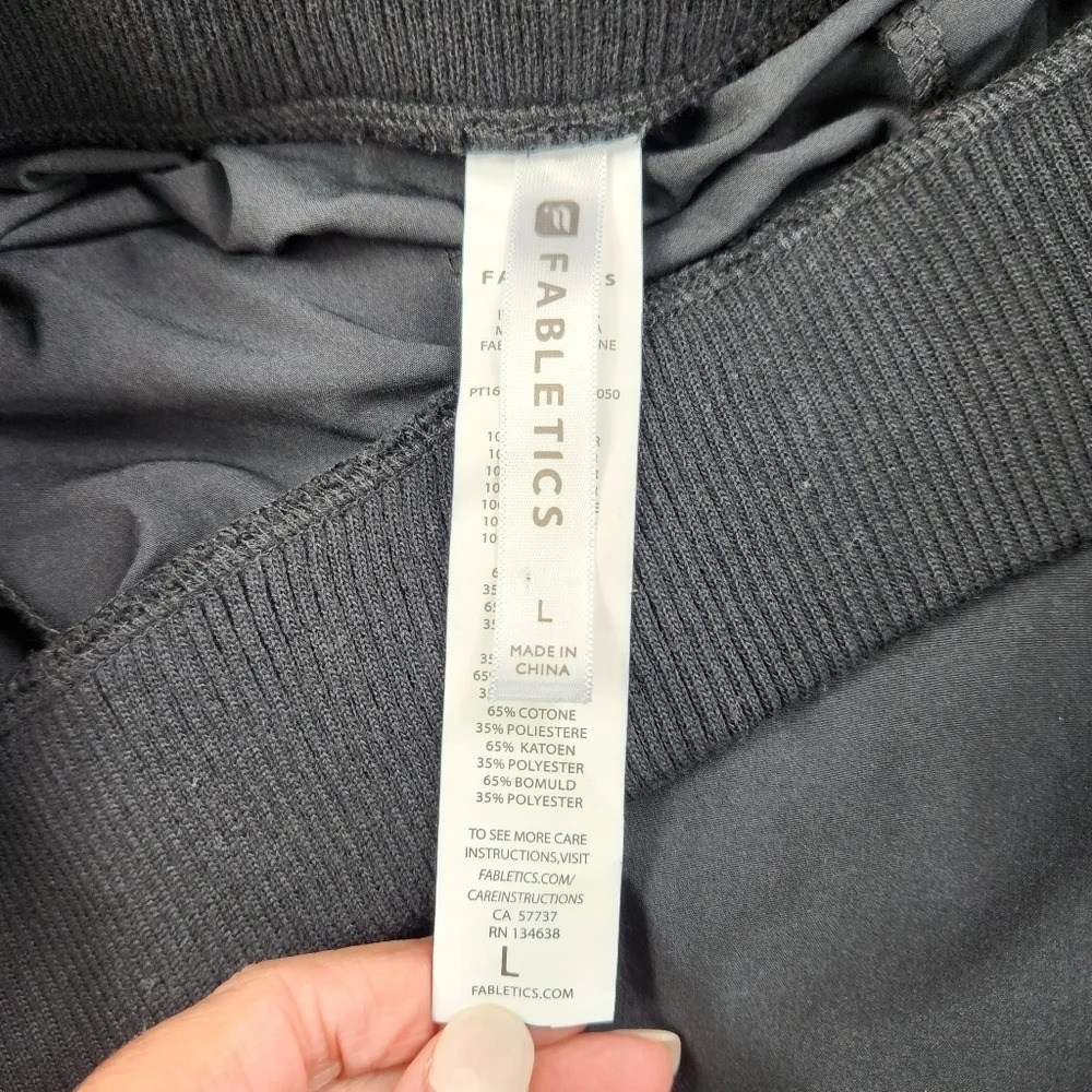 FABLETICS Black Pull On Side Slit Ankle Lightweight Pants Size Large - Picture 3 of 14